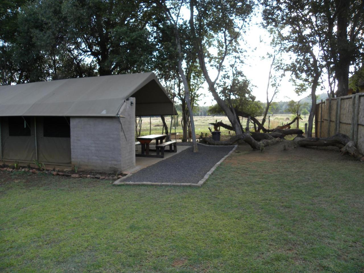 Harties Is Africa Safari Lodge Kosmos Экстерьер фото